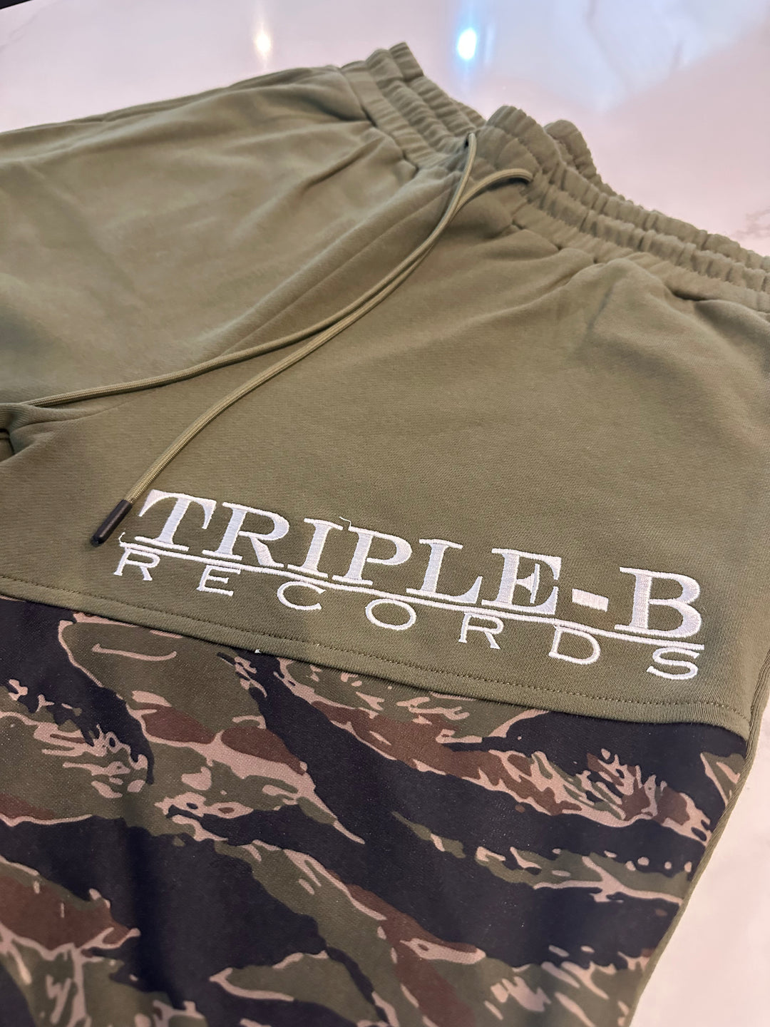 BBB - Army Green / Tiger Camo Sweatpants